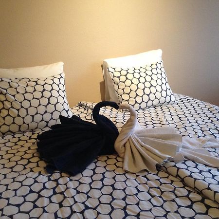 Poetyi Flat Apartment บูดาเปสต์ ภายนอก รูปภาพ