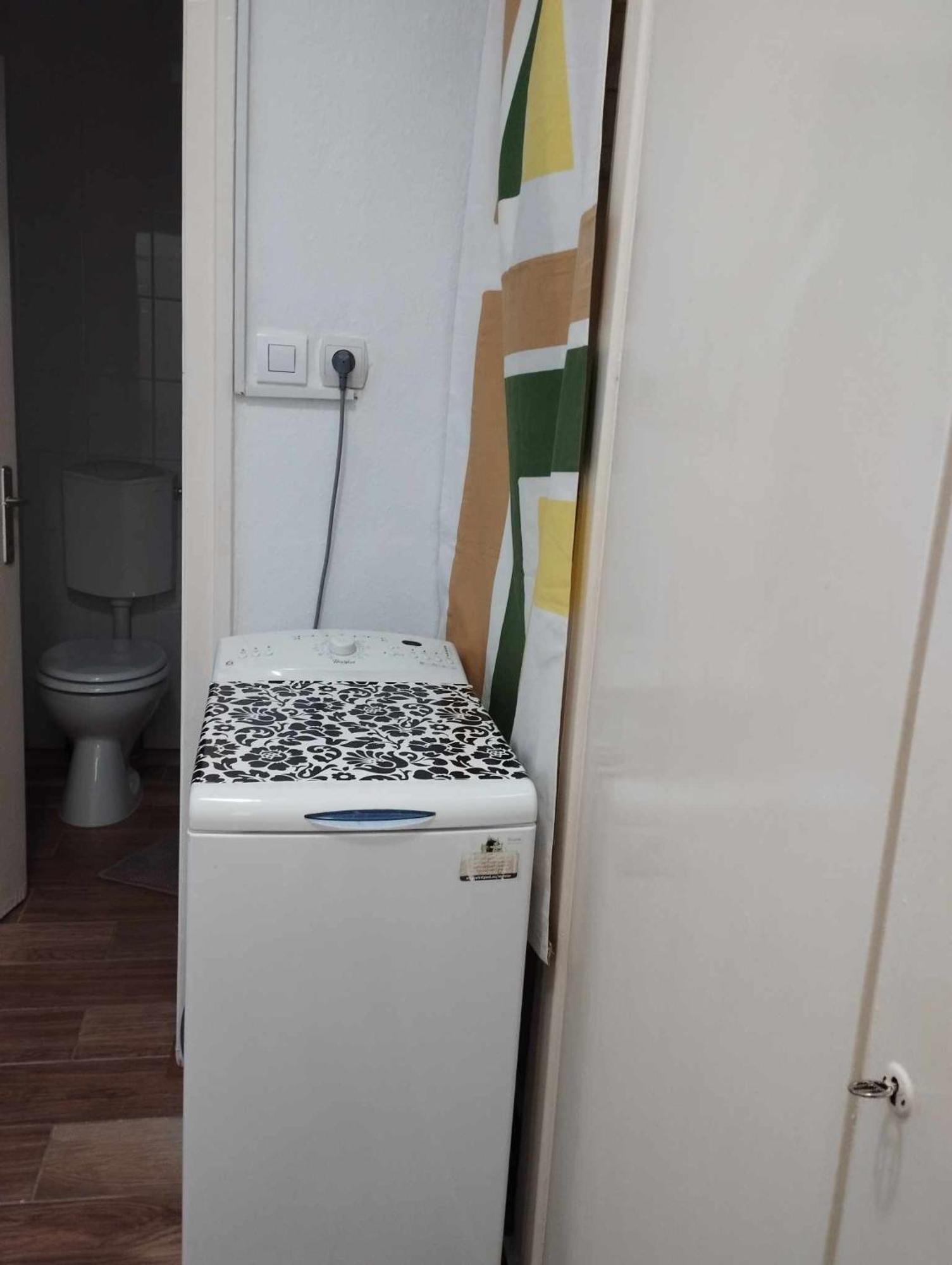 Poetyi Flat Apartment บูดาเปสต์ ภายนอก รูปภาพ