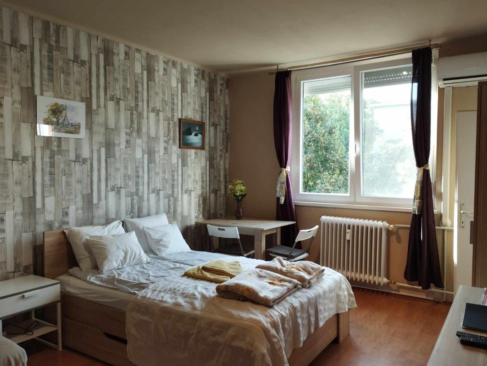 Poetyi Flat Apartment บูดาเปสต์ ภายนอก รูปภาพ